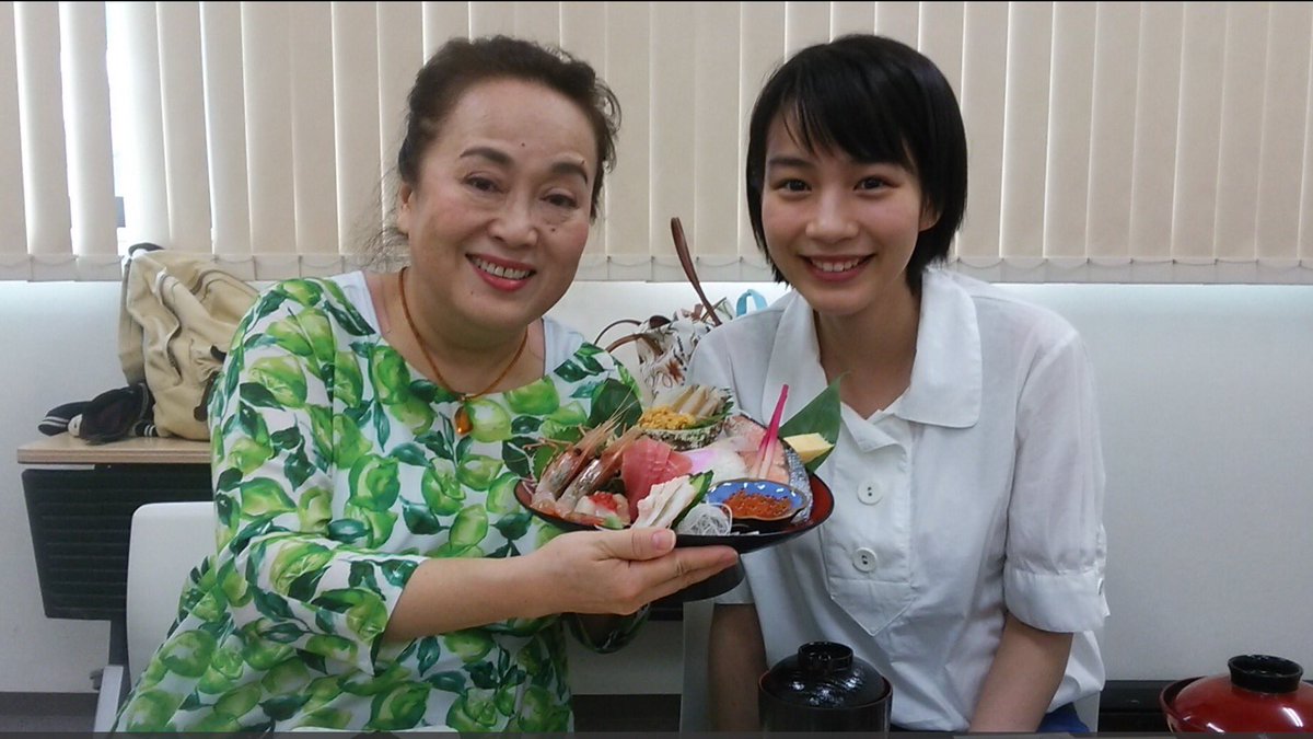 Heart Of Angel Su Twitter あまちゃんハウス 渡辺さんと荒川良々さんのパネルだけが助かり 泥だらけだったのをボランティアが拭き取ったとのこと のんちゃんと記念撮影 渡辺えり のん のんちゃん 能年玲奈 あまちゃん 久慈 あまちゃんハウス 荒川良々 Heart Of Angel Su Twitter あまちゃんハウス 渡辺さんと荒川良々さんのパネルだけが助かり 泥だらけだったのをボランティアが拭き取ったとのこと のんちゃんと記念撮影 渡辺えり のん のんちゃん 能年玲奈 あまちゃん 久慈 あまちゃんハウス 荒川良々