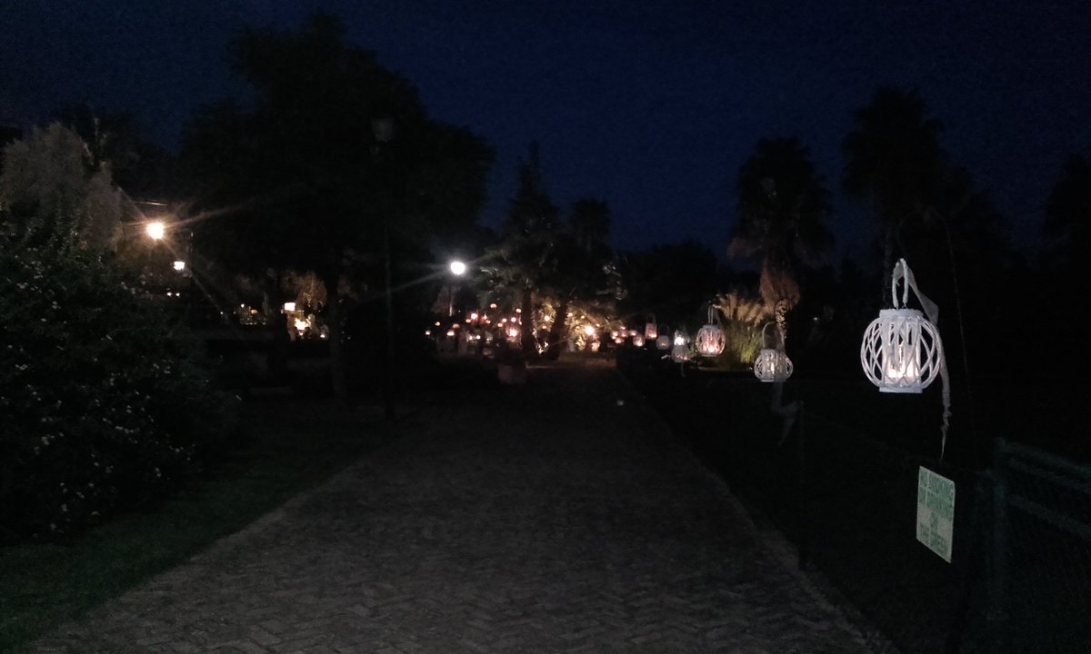 En Ayamonte, donde pusimos música a la ceremonia y el cóctel de Rufino y Victoria y, tuvimos el placer de cantar con Jana. Gracias a todos