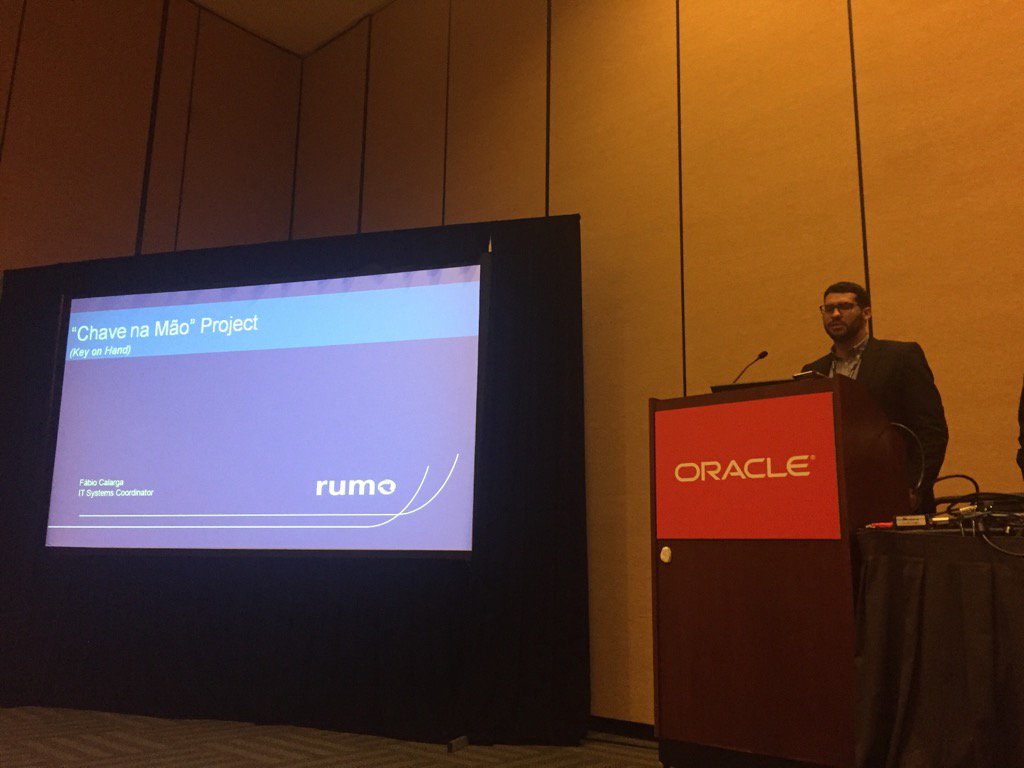 suliyar's tweet image. ALL Rumo presenting use of #oraclemcs #oow16
