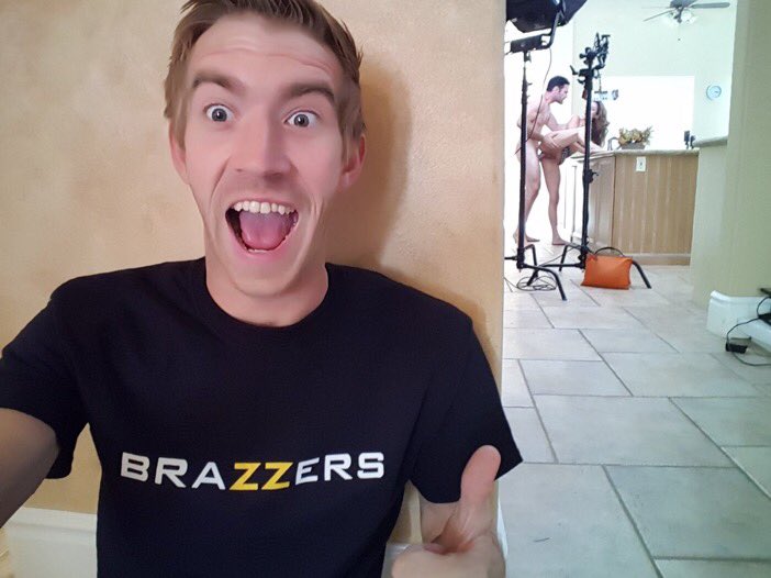 #BTS preview of 2 scenes coming soon #VR style @Brazzers 1 in spanish for m...