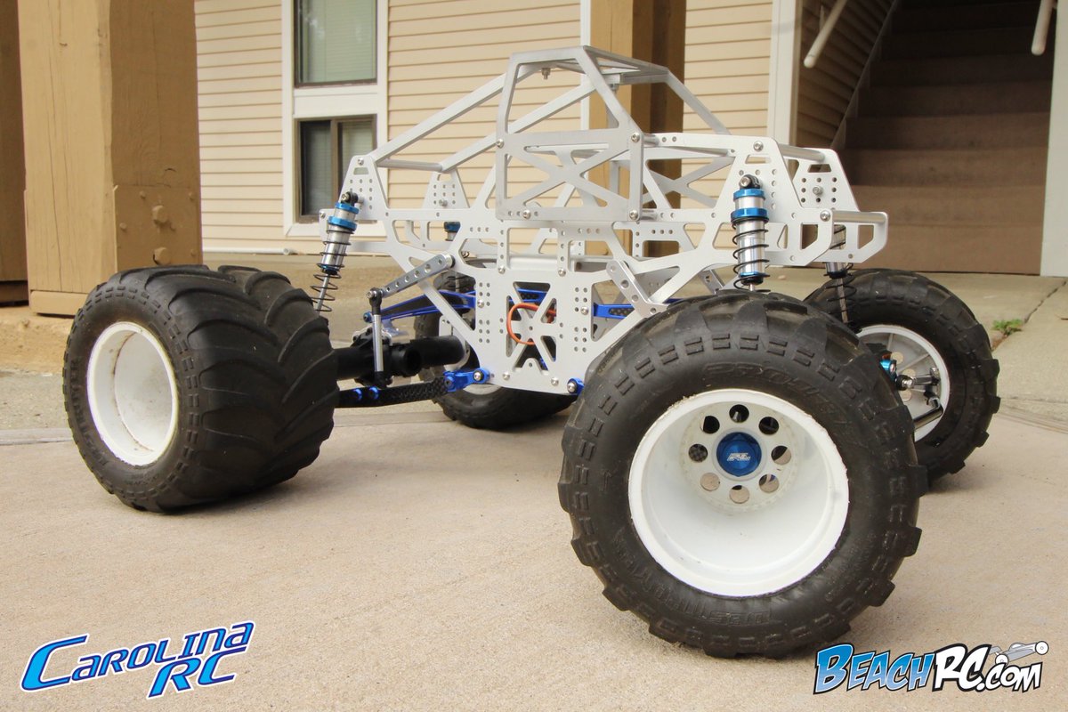 carolina_rcpage's tweet photo. Some progress pics on the #projectmadforcemonster #carolinarc #beachrc https://t.co/y4AsdDxaH6