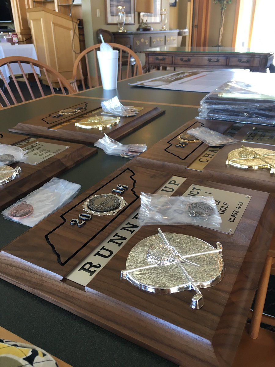 CoachStecker's tweet photo. All of the plaques and medals. Still waiting on golfers to come in. #golf #district2016 🏌️♀️⛳️ https://t.co/S4dH02kKnU