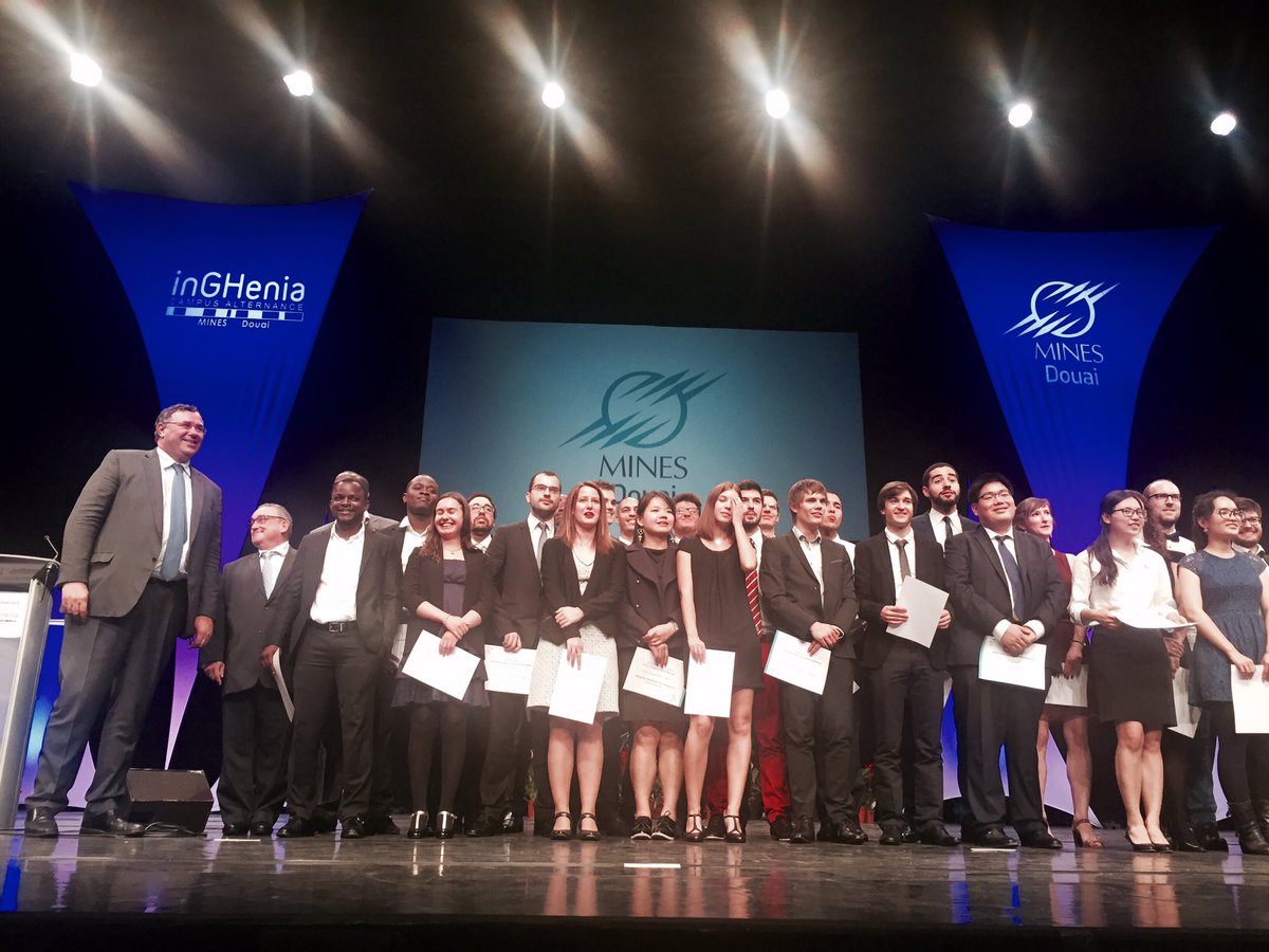 P_Krawczak's tweet photo. Congrats to @MINES_Douai new graduates &amp; thanks to their mentor @PPouyanne CEO @Total for his valuable advices ! Great graduation ceremony ! https://t.co/Ne9L7RwI9Z