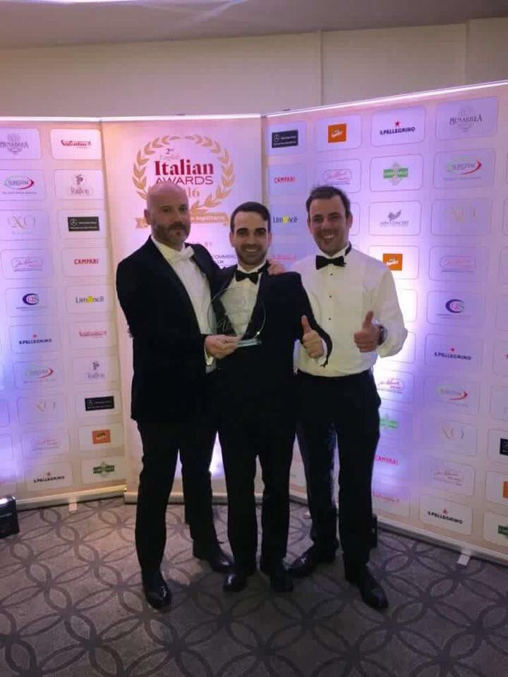 BenghaziBright's tweet photo. Mohammed Al-Tabeyb, Libyan guy from Fashloom, was taught in Italy, and awarded in the UK. 

Via ليبيا فقط 

-Rana✨ https://t.co/VzqUNbExZp