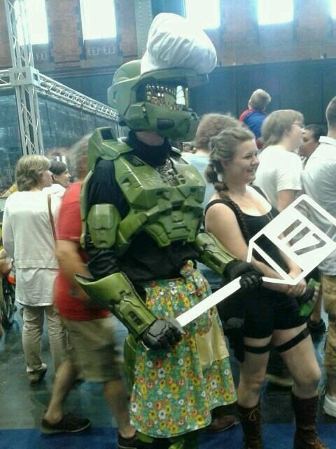 TheOwenMyers's tweet image. #AvoidMixing master chief and master chef