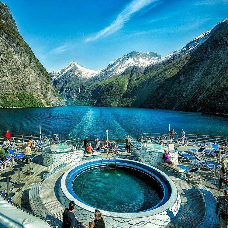 juannahum's tweet photo. Noruega 🇳🇴 https://t.co/byK3VOx01b