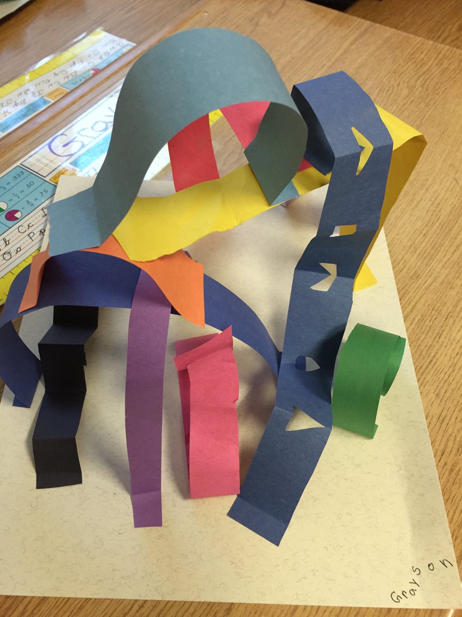 coolthingsin5B's tweet photo. Art Inquiry - Can we take our study of LINE (+variety+balance) into the third dimension? #resoundingyes #incredibleartinvestigations #love5A https://t.co/nfS8T6A93q