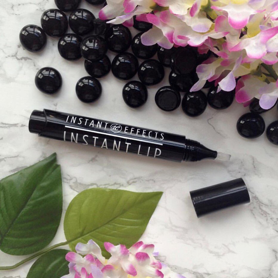 instanteffectes's tweet photo. Instant lip le da ese volumen  sutil que buscas para tus labios aportando mucha hidratación💕💕❤️❤️❤️ https://t.co/tgPLXxF08M