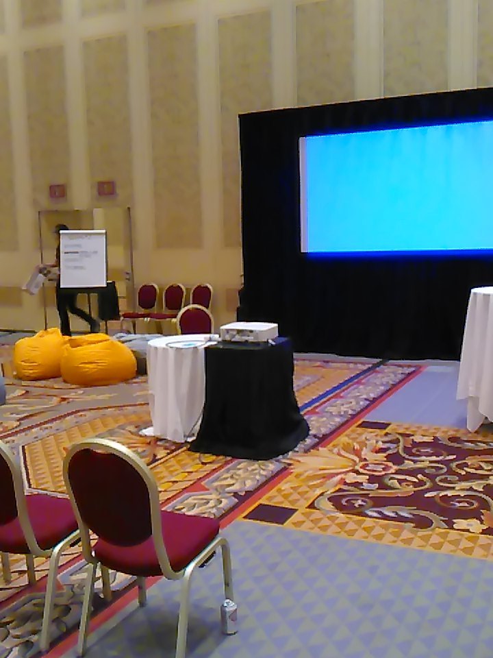 bransonsmall's tweet photo. #SAPTechEd #SAPtd @SAPTechEd #SAPNextGen @Sap_UA Just finished presenting for InnoJam. Time to wait for the results! https://t.co/E9n4vaHDce