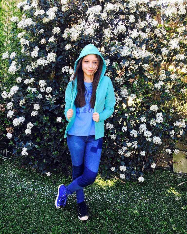 chrisforkarol's tweet photo. Participo en el concurso de @UnidasPorValu para ganarme un saludo de #KarolSevilla #KCAArgentina https://t.co/pQwg0dh8HD