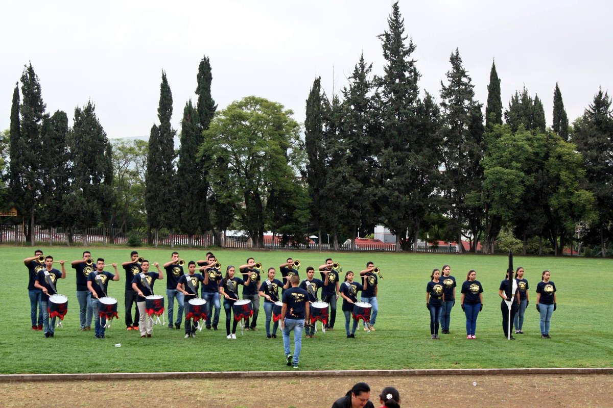_JorgeOsnaya's tweet photo. En el evento de inauguración del 1er Torneo InterUniversitario Estatal de Soccer organizado por #CIES Juvenil AC. https://t.co/Hw0a4NocmO