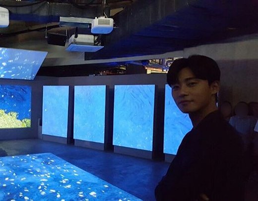 kor_celebrities's tweet photo. 俳優パク・ソジュン、黒髪にカムバック。アメリカでの金髪にはファンの不評。 https://t.co/XqI1OM4eu6