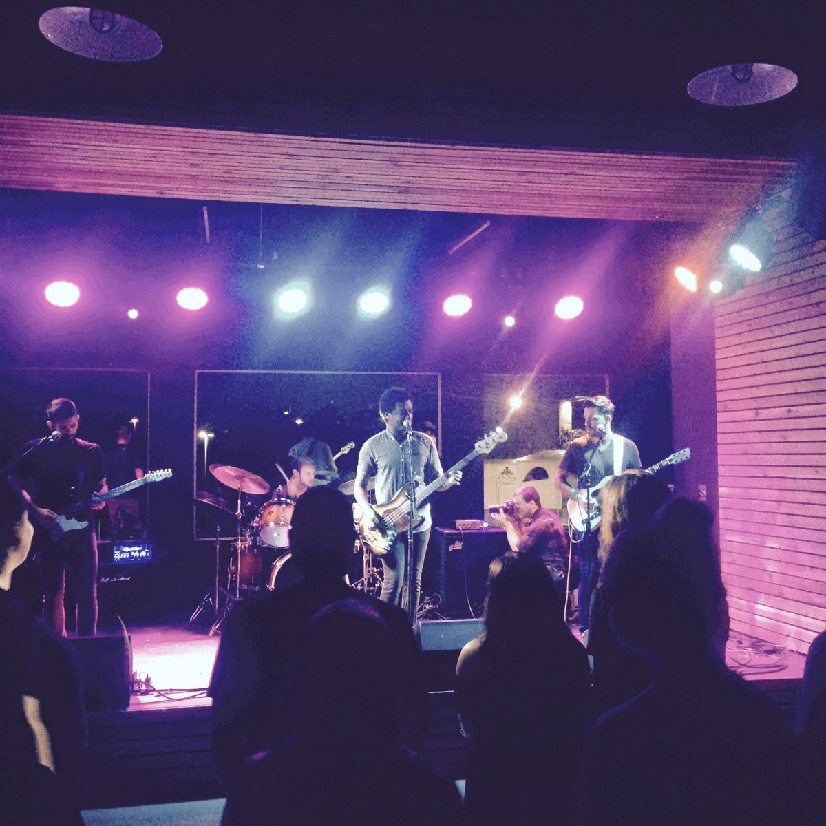 Here's one way to get rid of #caseofthemondays <a href="/SwimWithBears/">Swimming With Bears</a> <a href="/WhiteOakMH/">White Oak Music Hall</a>