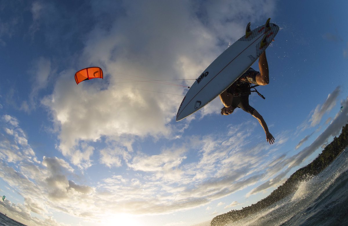 Space available on South Coast Kite Week! benwilsoncoaching.com/trips/east-coa…
