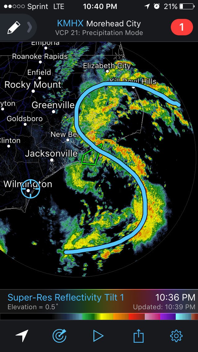 hurricanetrack's tweet image. Nice S shape out there tonight. Someone please put Julia down for good!