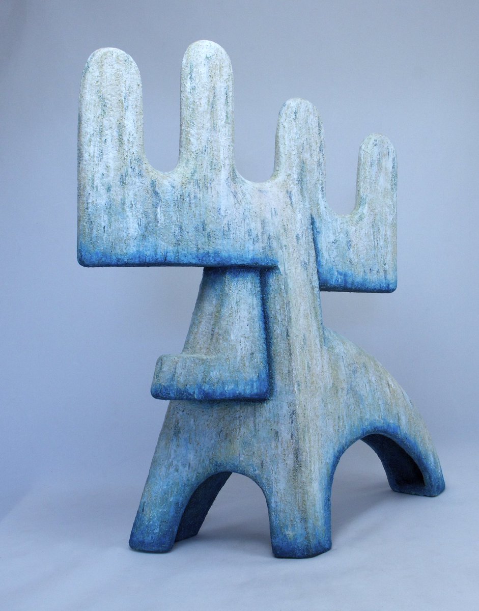 Johnmillcove's tweet photo. Barra Cassidy winner of the mill cove award at sculpture in context @sculpturein @ceramicreview @CorkPotters @IrishArtsReview @DCCoI https://t.co/YfYIhMsxEU