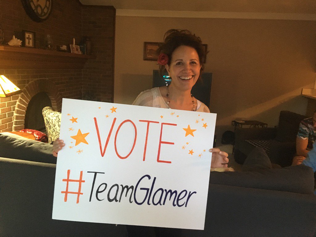 I can't even handle how cute my mom is !!!! #TeamGlamer @DancingABC