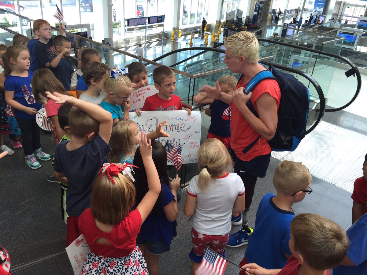 KWCH12's tweet photo. Students, community welcome home Augusta paralympian https://t.co/hU8K9TNNU7 #RioParalympics2016 https://t.co/LqrYA3SLvl