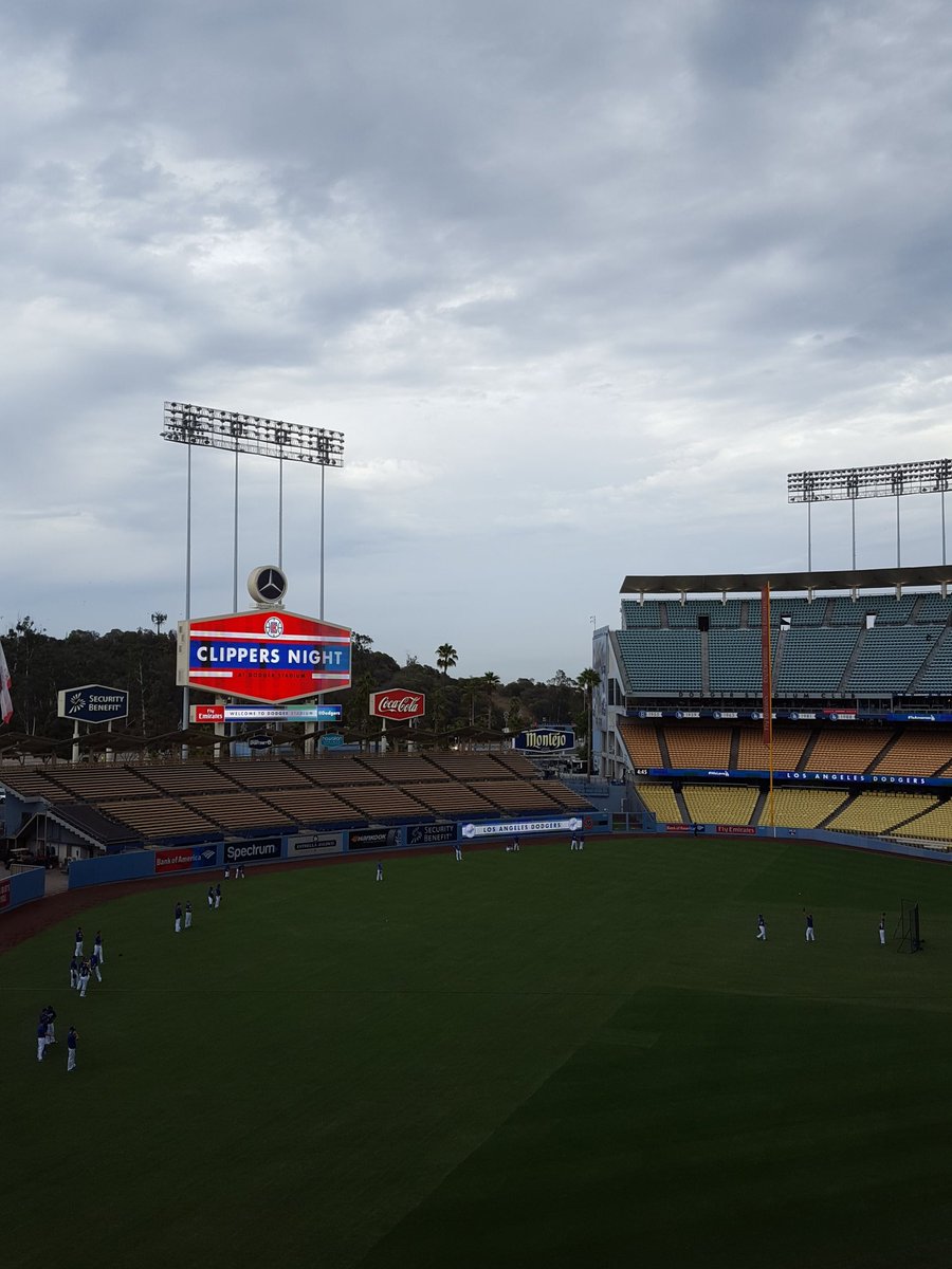 ChuckTheCondor's tweet photo. CLIPPERS NIGHT @Dodgers Stadium.!!! Come Say What's up! #SupChuck #LAC #DodgersStadium https://t.co/zxgVD8mUpw