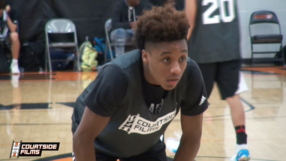 CourtsideFilms's tweet photo. NEW: 2019 Tyreke Locure Mixtape @ The Courtside Films Fall Camp! (VIDEO) https://t.co/qllwNF4dk7 https://t.co/IOZa001ToH