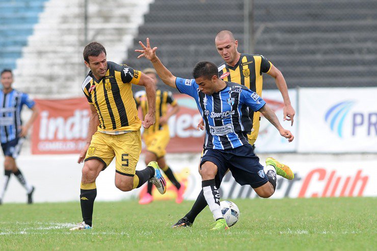 SantaTandil's tweet photo. Mañana Santamarina visita a las 15:30hs a Almagro por la 5ta fecha de la #BNacional televisado por @TyCSportsPlay https://t.co/QxQxkUBTOH