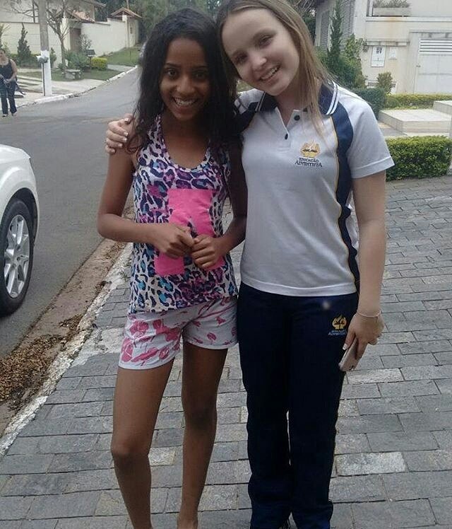 cfdalarissa's tweet photo. #Repost @ironiamalandra with @repostapp
・・・
MY AMIGA TIROU UMA FOTO COM A LARI🌝 E EU NAUM😶 https://t.co/FGBe5DWpTv