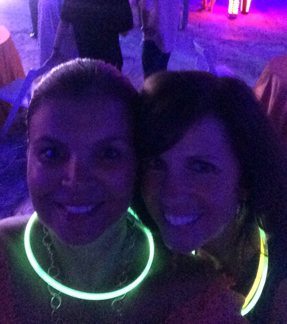 LuannHallberg's tweet photo. Party time at #RSEvent https://t.co/CpBiCGb6mc