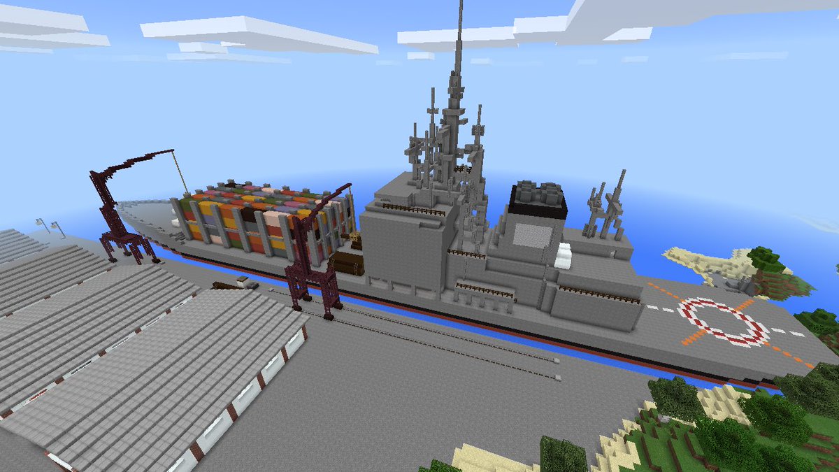 Minecraft だるま Twitter પર やっとこさ 完成しました 輸送艦改装貨物船です コンテナは1個つめます クレーンも設置しましたが 適当デスネ Minecraft だるま Twitter પર やっとこさ 完成しました 輸送艦改装貨物船です コンテナは1個つめます クレーンも設置しましたが 適当デスネ