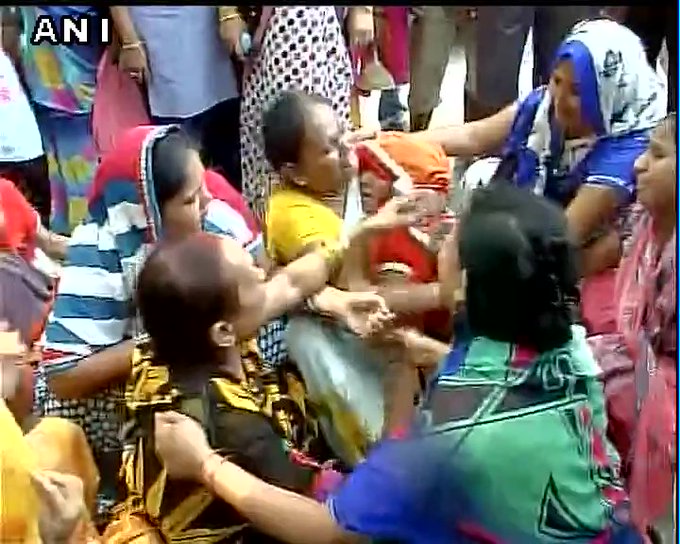 View image on Twitter