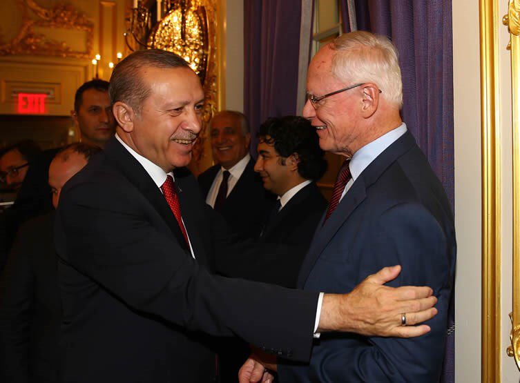 tcbestepe's tweet photo. Cumhurbaşkanı Erdoğan, ABD’li Kanaat Önderleri ile Bir Araya Geldi https://t.co/0mo1BvoCuY https://t.co/5ZSvyuto85