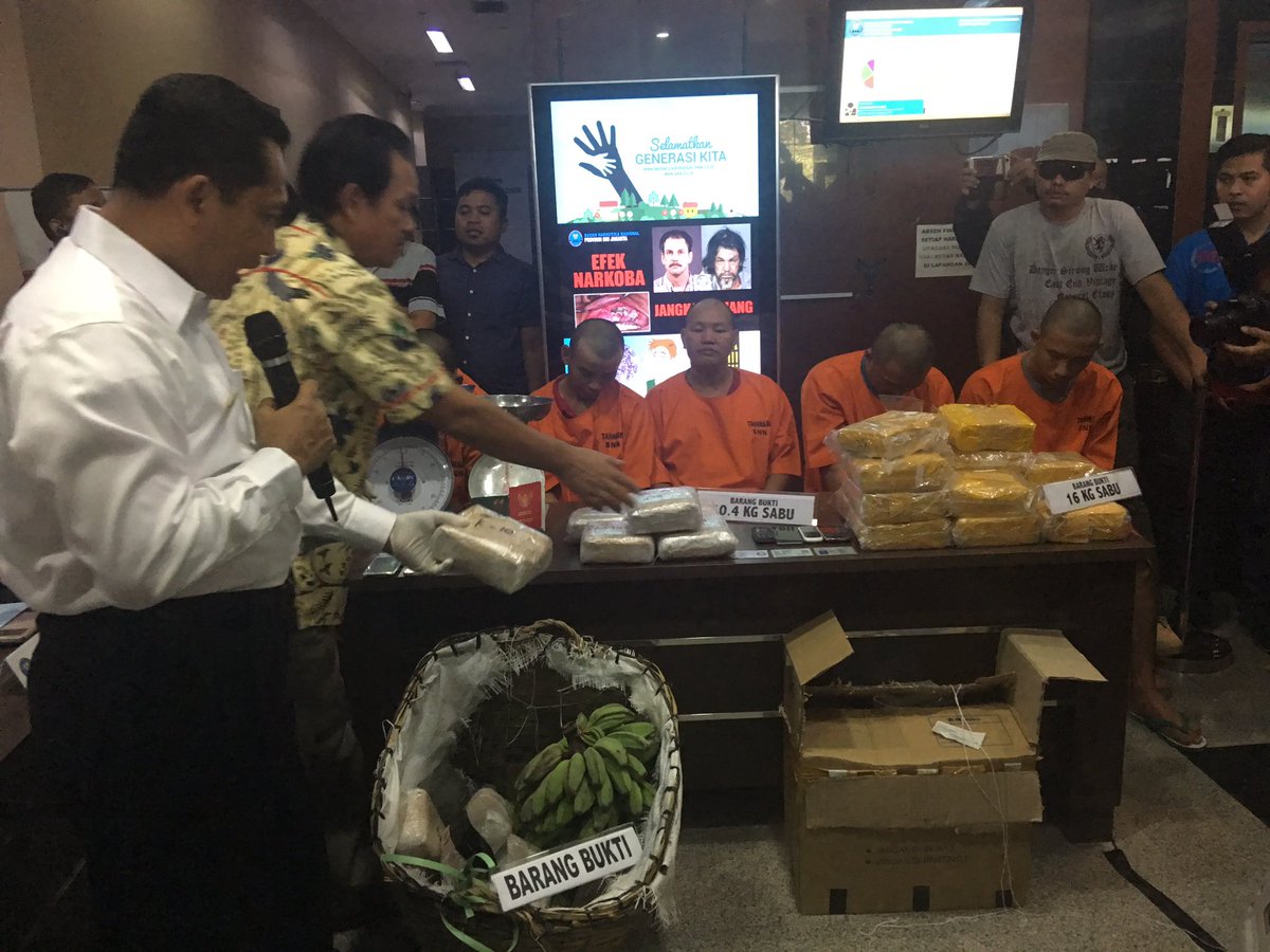 Press Release Ungkap Kasus 16 Kg Sabu Medan &amp; 10,4 Kg Sabu Jaringan Malaysia-Singkawang
