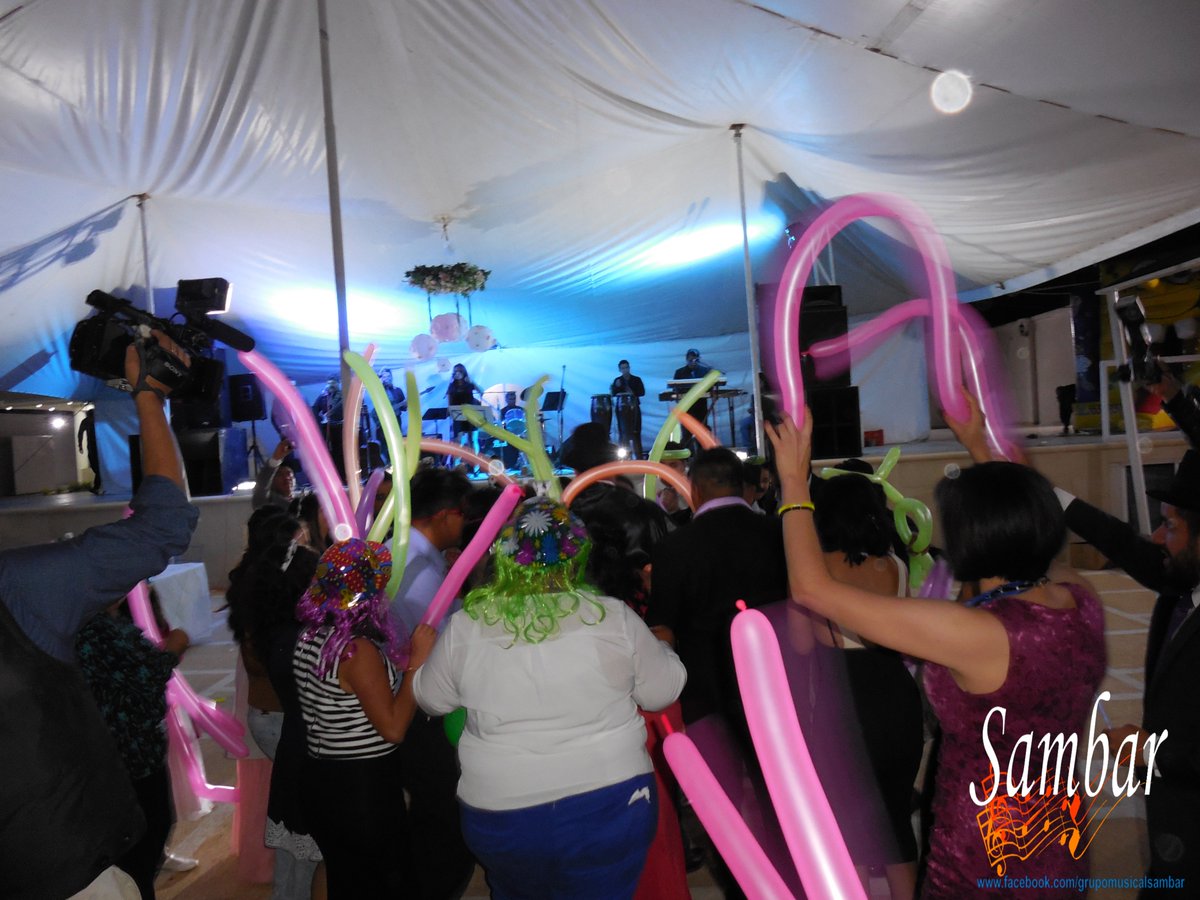 GRUPOSAMBAR's tweet photo. UNA BODA SIMPLEMENTE HERMOSA! 
NOS LLEVAMOS UN BELLO RECUERDO!!
MUCHAS FELICIDADES SELENE Y FABIÁN!
https://t.co/7fcoZQyVDe https://t.co/sUcHDOKKQc