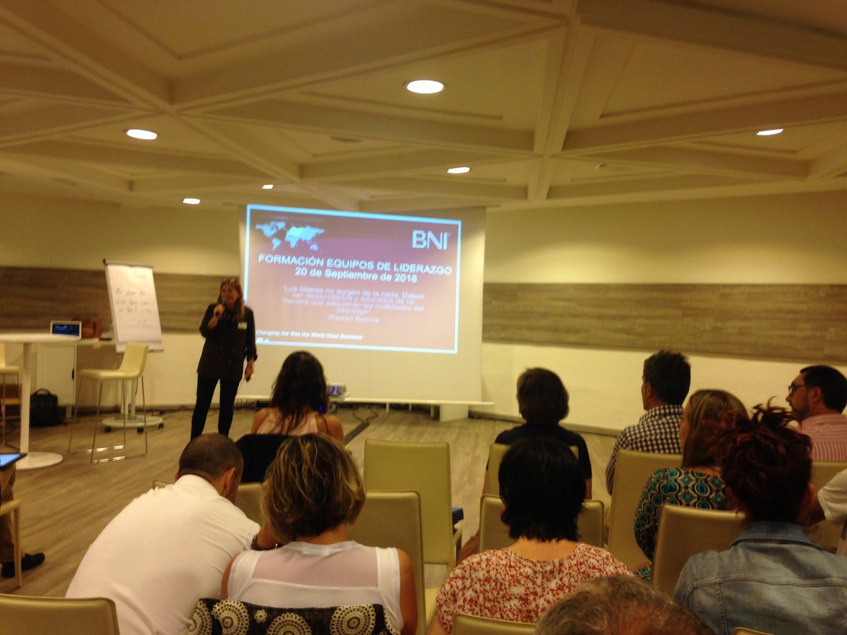 bnivictoriaib's tweet photo. Taller de liderazgo en BNI Baleares. Porque #bnifunciona y te da un montón de oportunidades @BNIGold @BNIEspanaCNM https://t.co/3GGoN2J3w8