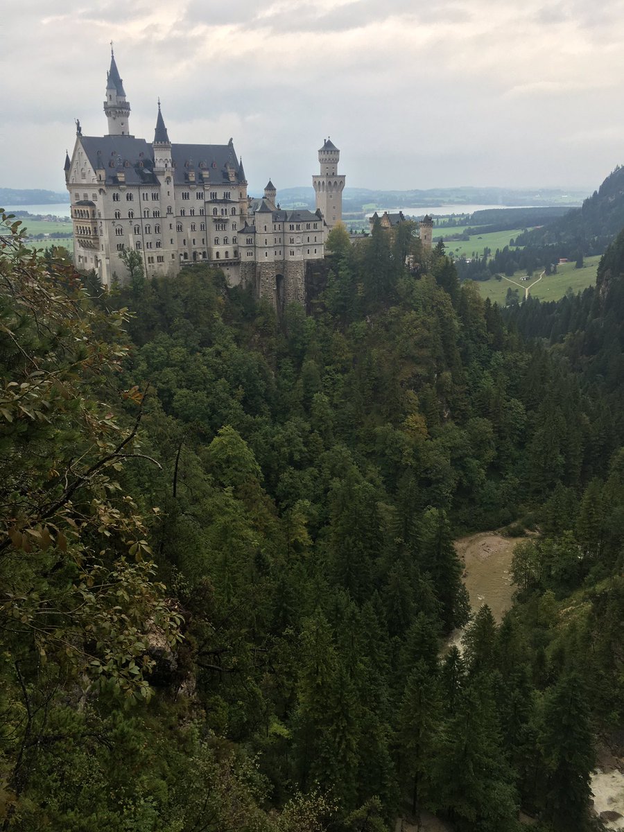 StaceyAndCaity's tweet photo. Visiting our dream castle #disney #Germany #inspired https://t.co/7nKjGRxYbP