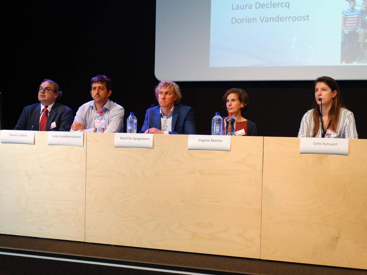 Chairing a session on HIV réservoir research, kudos to the presenters #mylifeasadoc #mijnlevenalsarts #hivontrafelen