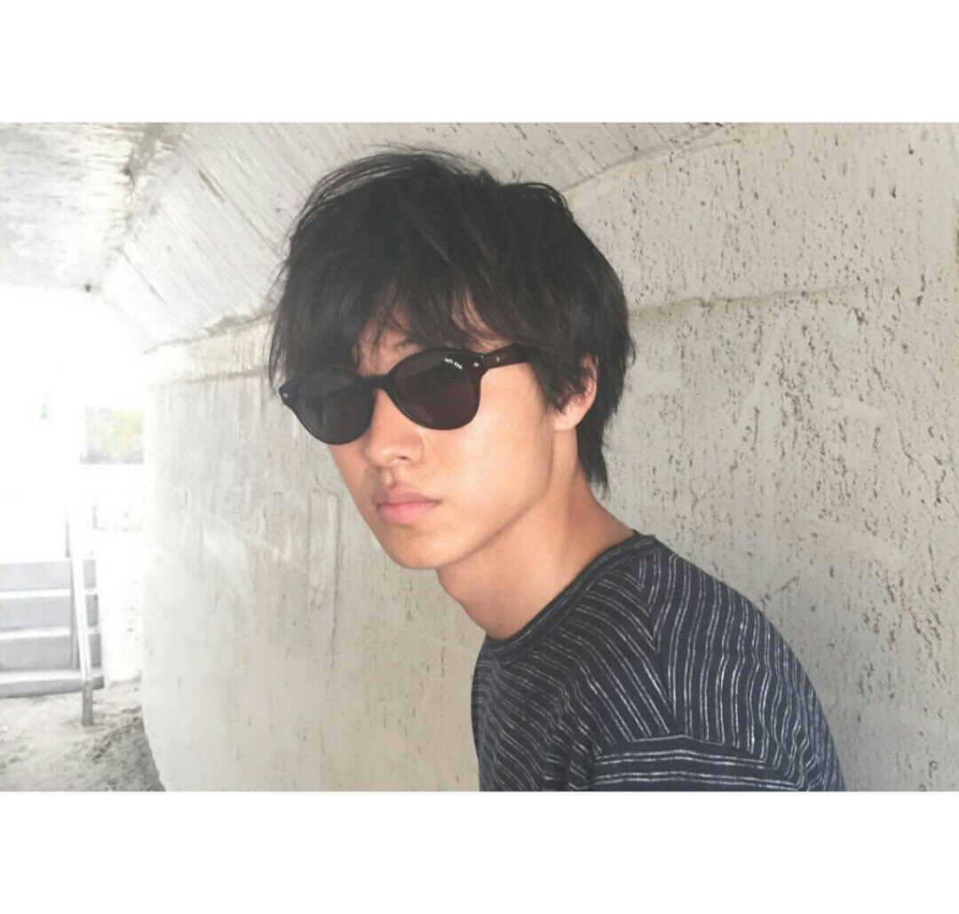 山崎賢人 Di Twitter サングラスがこんなに似合うひと おけんとぐらい 山崎賢人 好きな人がいること 山崎賢人ファン T Co Rcqlm2hl86 Twitter