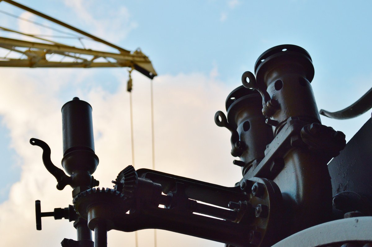 atcoimbra's tweet image. #machinelovers