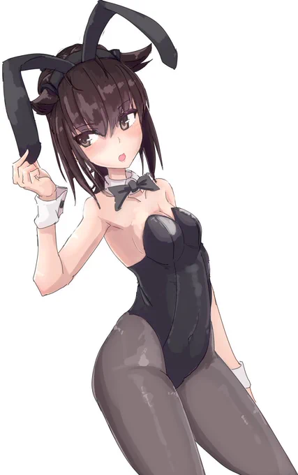 初月「提督はこういうのが好きなのか?」
バニー初月ちゃん 