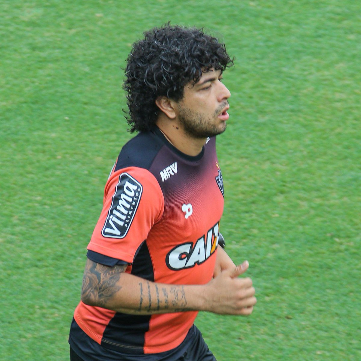 Bom dia Brasil!!!
Foco na preparação.
<a href="/luanmadson/">Luan Madson</a> #DRYWORLDAthelte #DreamDefyDeliver 
Foto: Bruno Cantini/Atlético