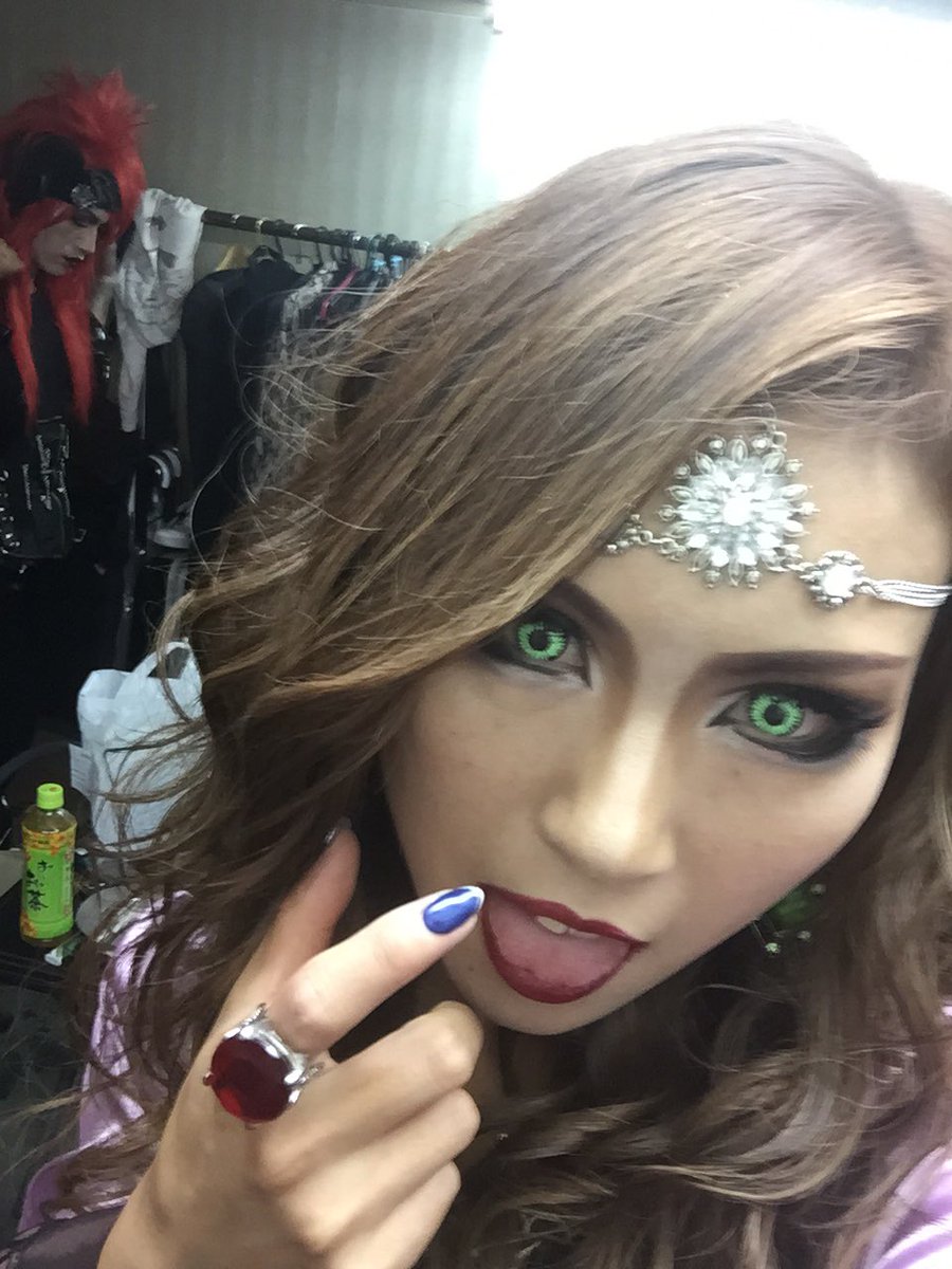 Eleanor_WH's tweet photo. 9月18日西九条ブランニューで私達を観覧して下さった皆様、誠にありがとうございました（≧∇≦）♪
またまた沢山の仲間に出会えて私は本望です♡ https://t.co/sdKbJBHyGm