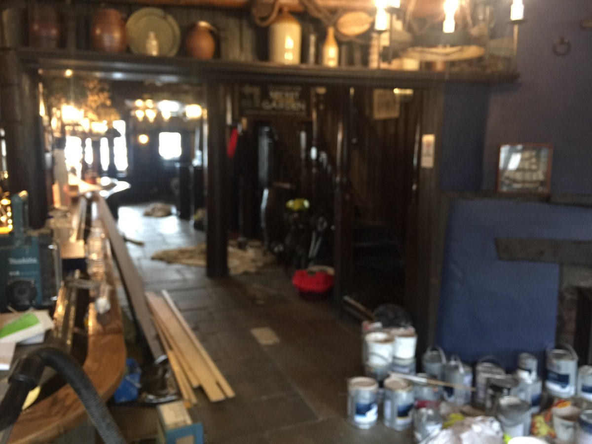 ProspectWapping's tweet image. So we have the builders in this week. Stay tuned for updates #facelift #WatchThisSpace