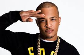 Max1023FM's tweet photo. ThatsMySong on #RCMellowWorld with @LadyOMary. 
NowPlaying: I'm A Flirt by @rkelly, @Tip. 
#Solacians! 
#TopOrDumb? https://t.co/fkBXskf9eh