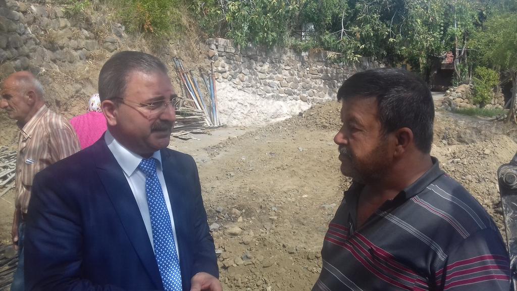 kimyecis's tweet photo. Kisecik Mh.'de şehidimiz Bestami Güler'in evini yeniden yaparak Şehit ailemize teslim etmek üzere çalışmamız devam ediyor. https://t.co/JvVyRcK6br