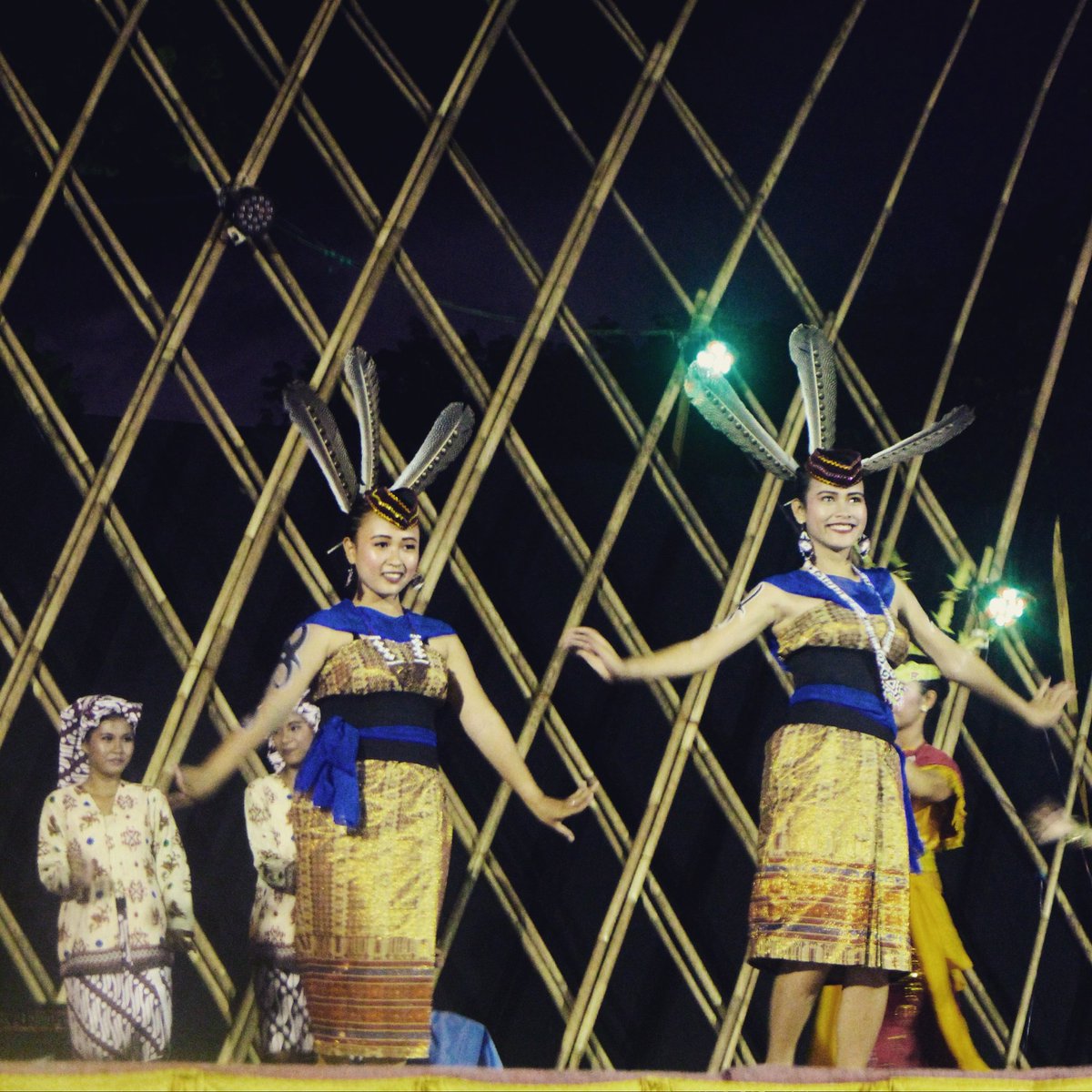 Untuk bisa tampil di Panggung Tabalong Ethnic Festival, Sanggar-sanggar tari melalui proses seleksi dan kurasi