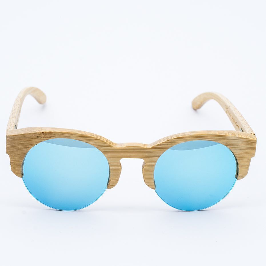 The best way to accessorise for your Koala Bicycle : bamboo sunglasses! Get the earlybird … ift.tt/2czLaLF