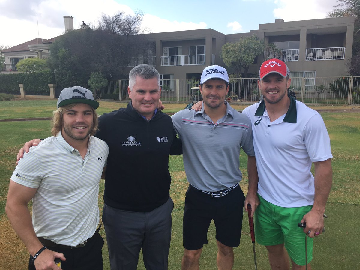Springboks playing Silver Lakes this morning. Welcome to Morne Steyn, Faf de Klerk and Jaco Kiel. Also Arno Jordaan.