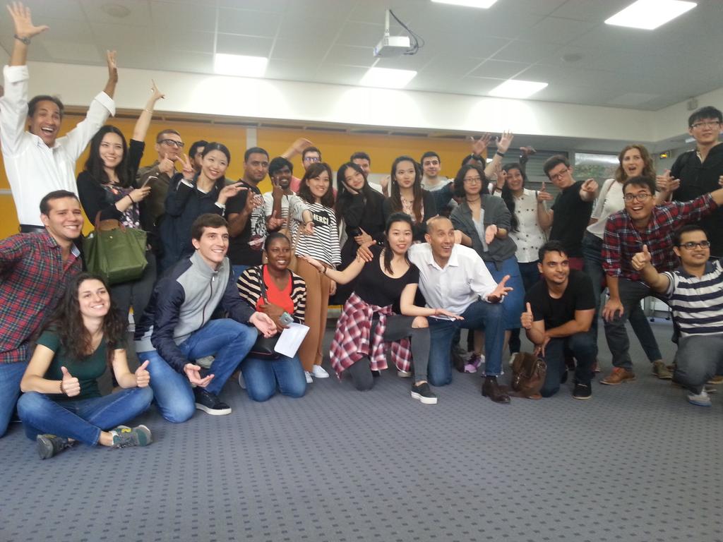 philippeamabile's tweet photo. Body language avec des etudiants internationaux MSc ravis par l'experience #kedgebsmrs. https://t.co/gdr2AxHIHR