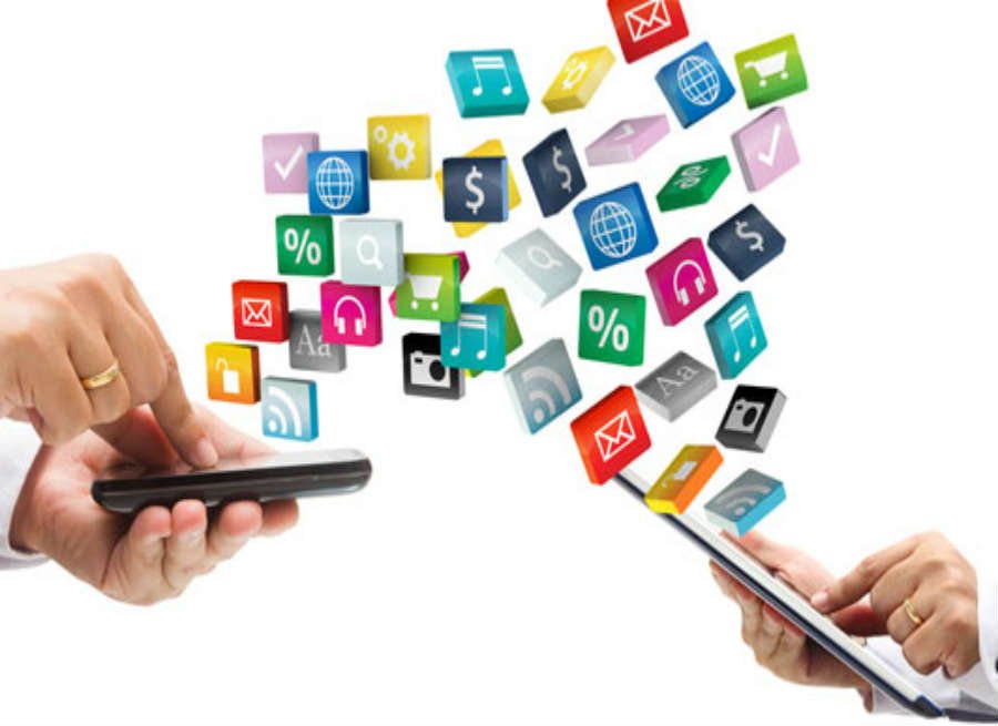 ITNlive's tweet image. दुनिया की 10 मोस्ट सर्चिंग #SmartPhoneApplication...ये हैं #BestMobileAccessories - goo.gl/hSekBM