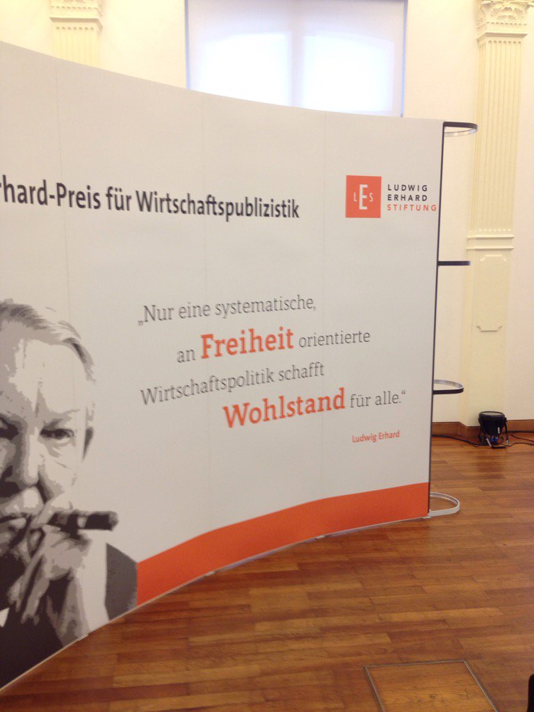 LEStiftung's tweet photo. Letzte Vorbereitungen zum #LEP2016 in der Telekom-Hauptstadtrepräsentanz in Berlin. https://t.co/0Tw8uh7ZUd