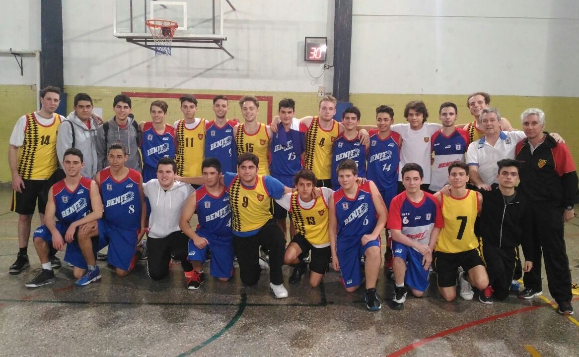 ficdaok's tweet photo. Final Basquet Juveniles. San Roman vs Benito Nazar. https://t.co/eSumCesbHK
